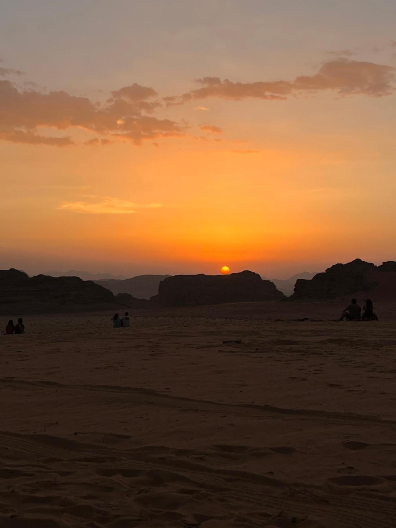 Wadi Rum Mirror Camp Esterno foto